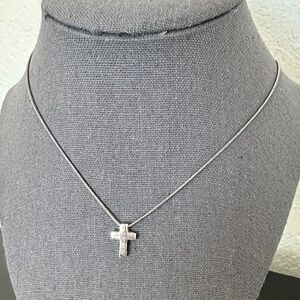 Elegant Silver Cross Pendant Necklace